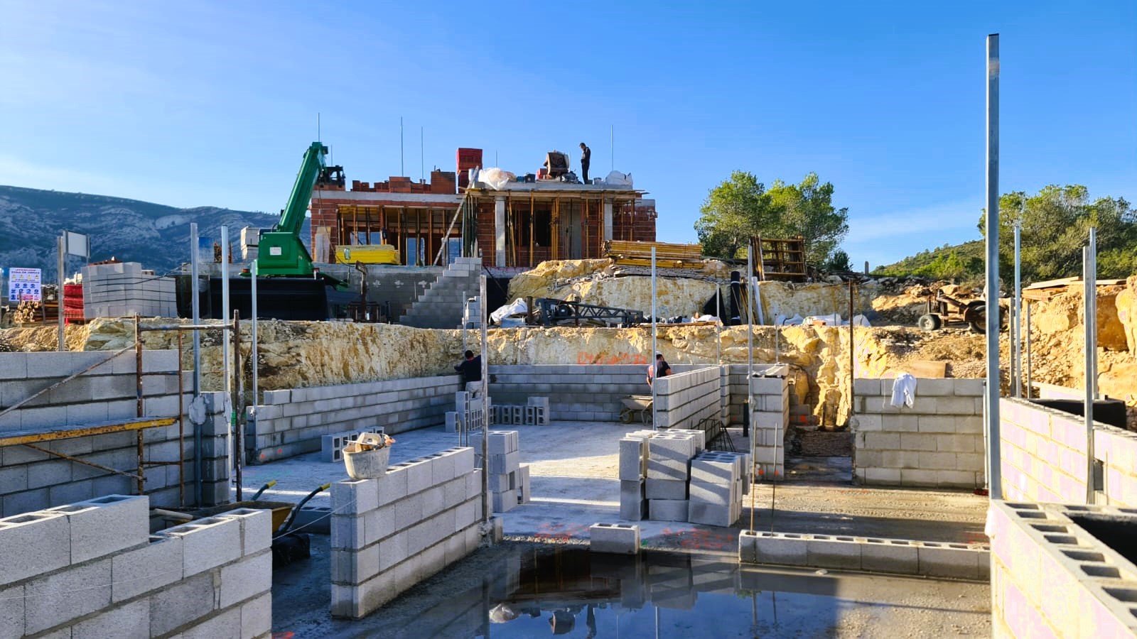 Project under construction in Monte Solana with views